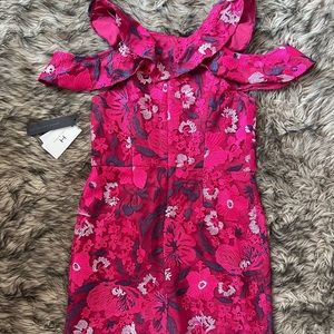 Halston Size 6 Fuchsia Brocade Cocktail Dress